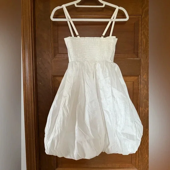 Show Me Your MuMu Bubble Bow Mini Dress 🤍 - Picture 6 of 9